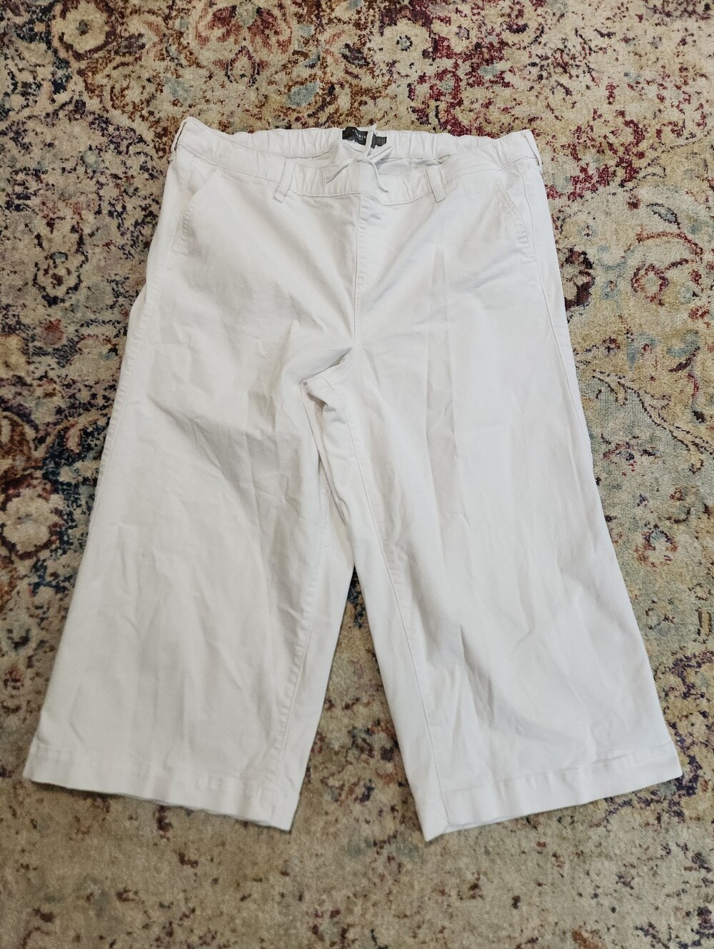Torrid Weekend Wide Leg Crop Super Soft Pull On Denim Jeans Pants Size 3